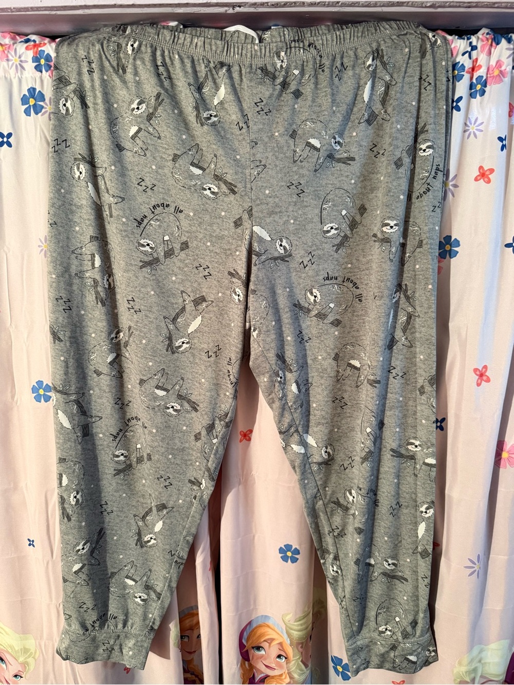 Secret Treasures Gray Sloth Print Jogger Pants